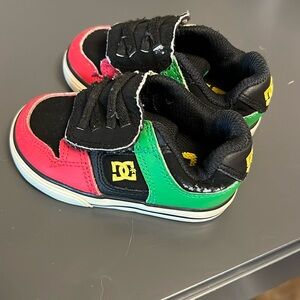 Tony Hawk Rasta DC Brand Kids Shoes size 5 (t)